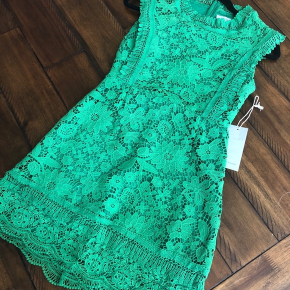 NWT— Vici Collection dress — Kelly Green—Small - Picture 2 of 2